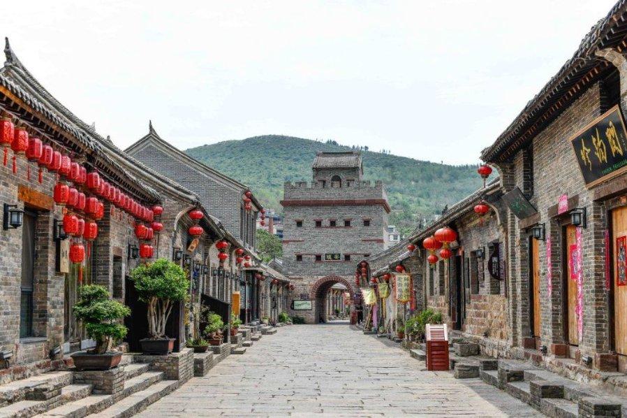 毁灭战士4